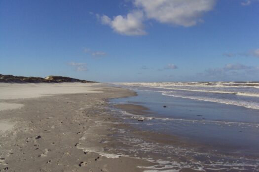 Twee nieuwe voertuigen ontwikkeld in project “Oliebestrijding Waddenzee en Havens”