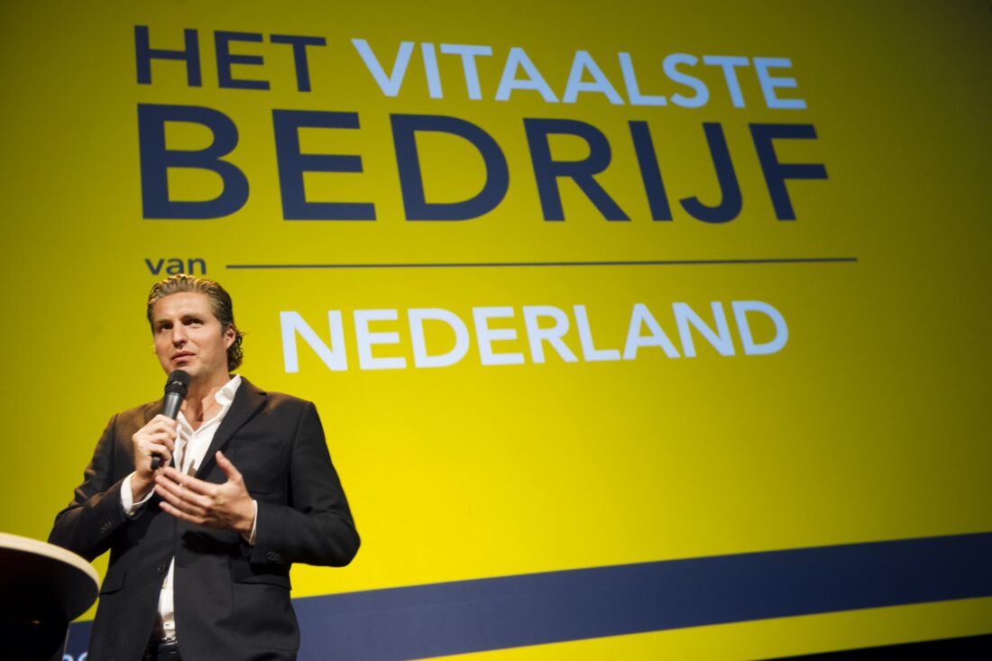 Pieter van den Hoogenband op zoek naar vitaalste bedrijf Groningen