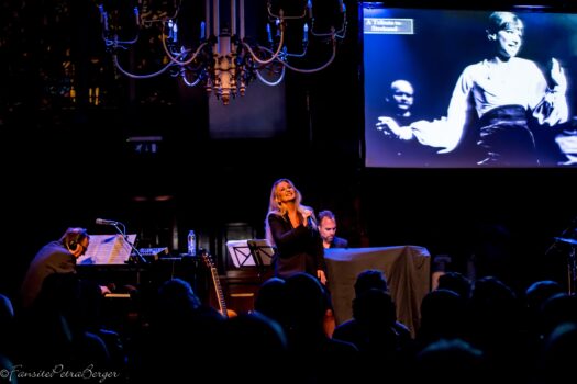 Petra Berger brengt eerbetoon aan Barbra Streisand in Stadsschouwburg De Harmonie