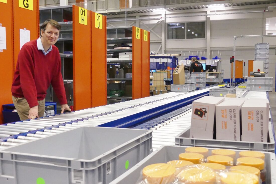 Bus Industrial Tools: Groot geworden met gereedschappen