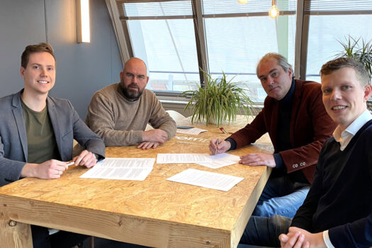 Communicatiebureau Compion neemt BrandDogs over