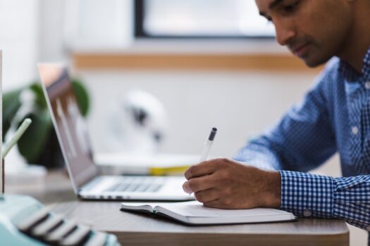 Gebrek aan tijd en kennis remt online ondernemen