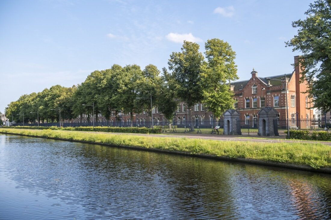 Toekomst kazerne Assen onder druk