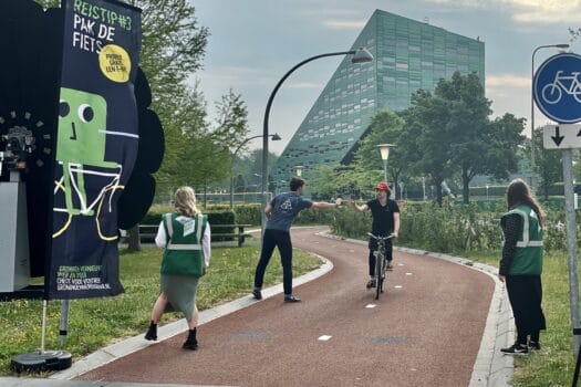 Traktatie en fietscheck voor fietsers tijdens landelijke Fiets naar je Werk Dag