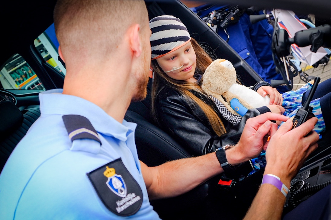 200 jonge kankerpatiënten en hun gezin beleven onbezorgde dag tijdens Circuitdag Against Cancer