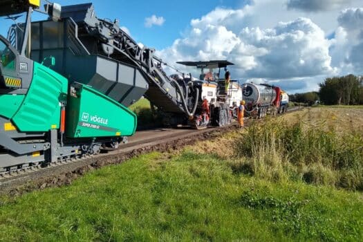 Uniek en duurzaam onderhoud aan asfalt in Ferwert