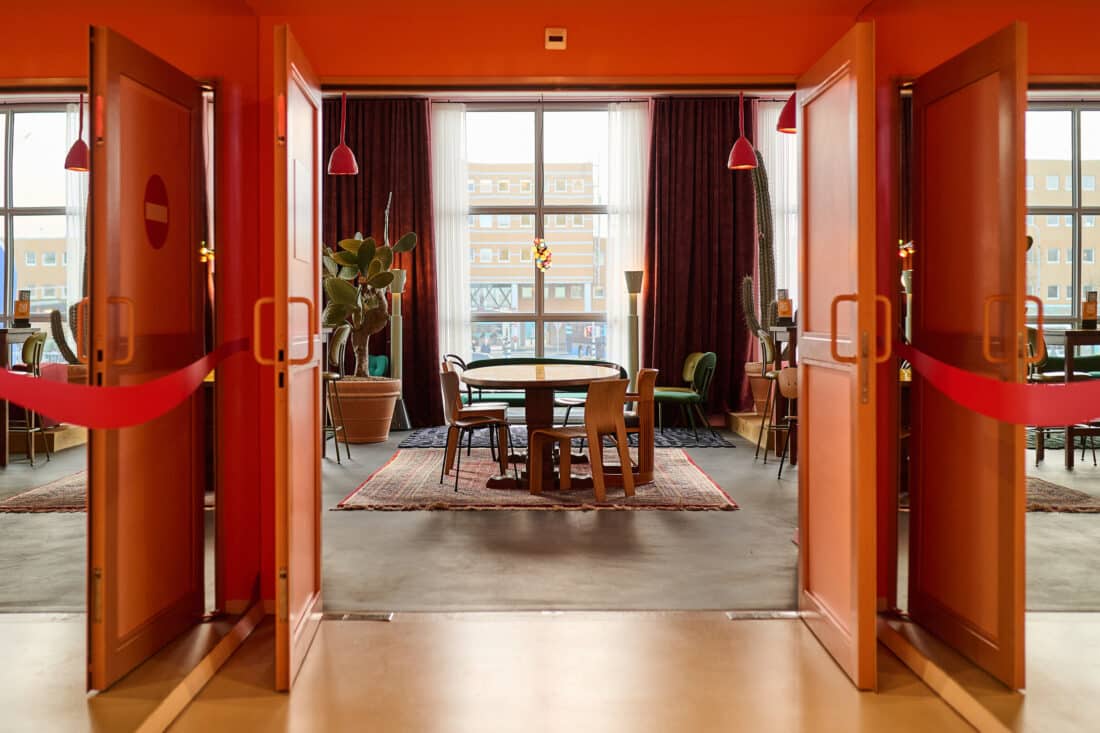 Maarten Baas ontwerpt nieuw interieur Café Groninger Museum