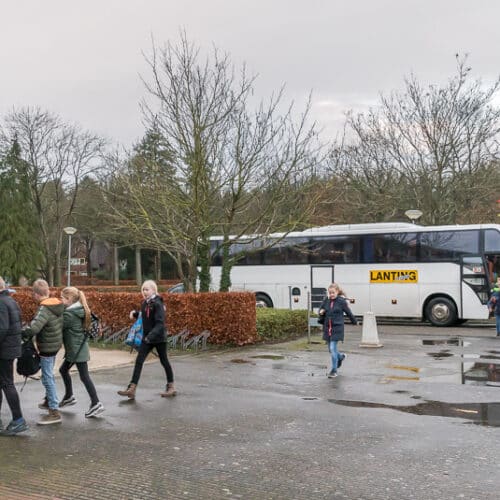 Stormloop op leerlingenvervoer naar Drentse en Groningse musea