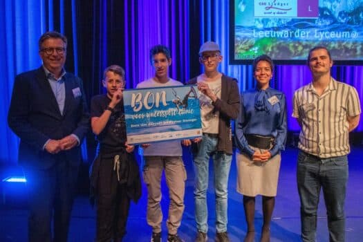 Leerlingen RSG De Borgen bedenken beste idee duurzaam waterbeheer Groningen 