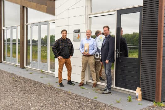 Solar Innovation and Experience Center ontvangt gasten met duurzaam Drents bakkie