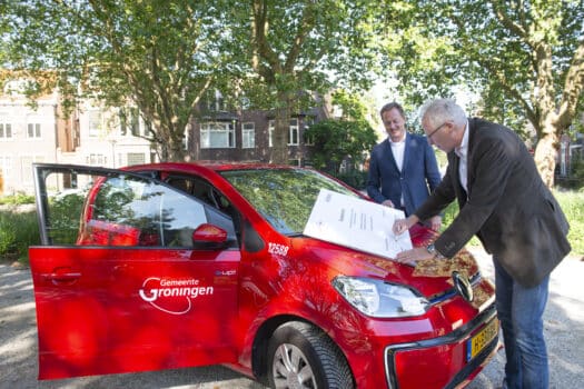 Groningen neemt plaatsen laadpalen in eigen beheer: Heijmans verantwoordelijk voor levering en plaatsing