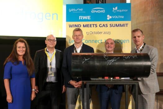 Internationale partijen verbinden zich aan waterstofplannen Noord-Nederland